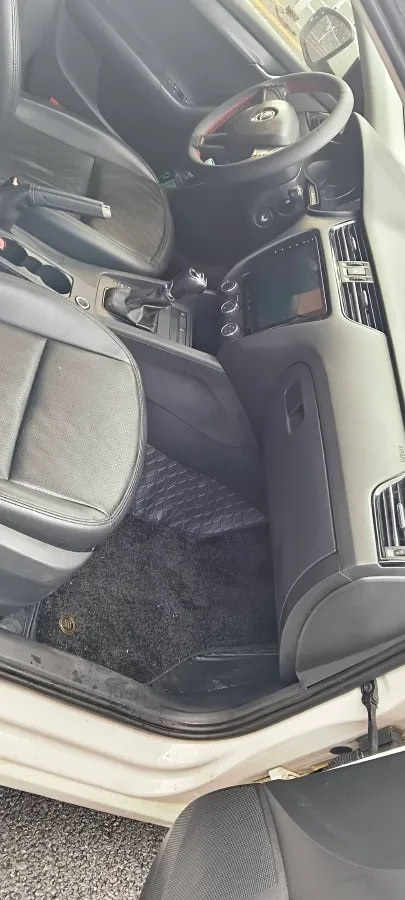 2017 Skoda Octavia 1.6L 110HP L4 6AT,autocango,china used car exporter,china ev exporter,chinese used car exporter,chinese used ev exporter