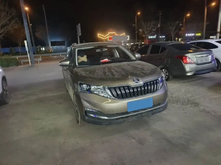 2023 Skoda Kamiq 1.5L 109HP L4 6AT,autocango,china used car exporter,china ev exporter,chinese used car exporter,chinese used ev exporter