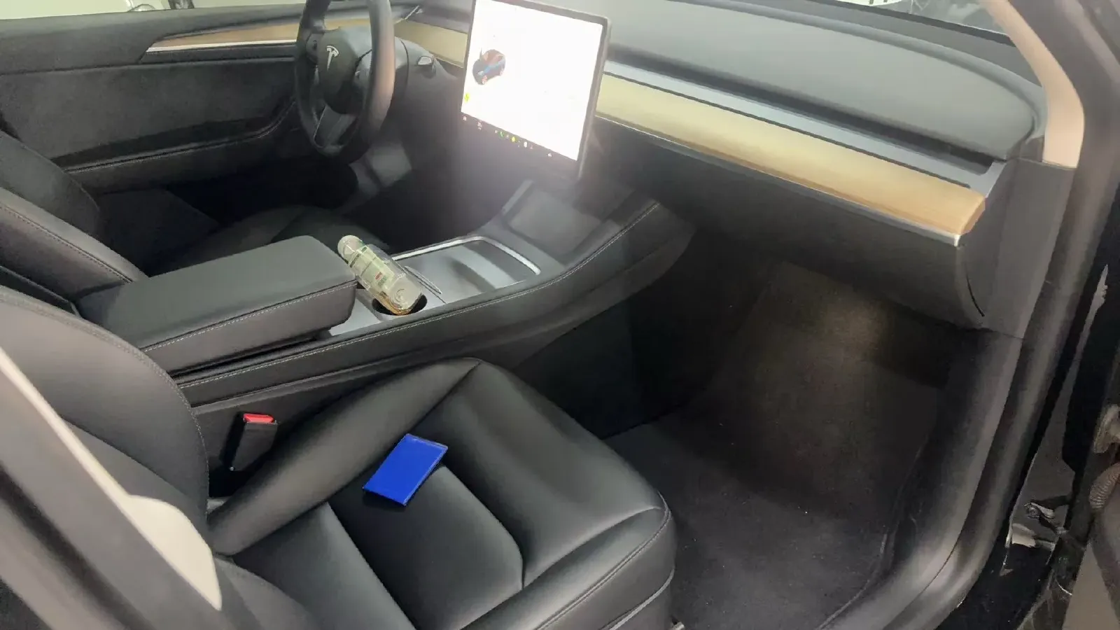 2021 Tesla Model Y BEV 60KWH,autocango,china used car exporter,china ev exporter,chinese used car exporter,chinese used ev exporter