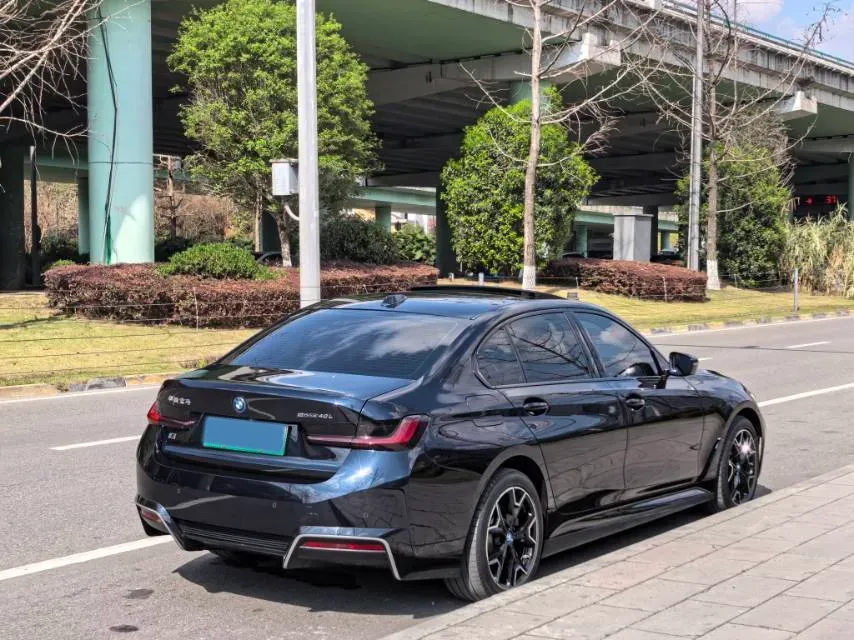 2023 BMW i3 BEV 79.05KWH,autocango,china used car exporter,china ev exporter,chinese used car exporter,chinese used ev exporter