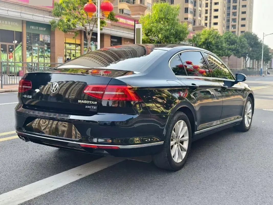 2018 Volkswagen Magotan 1.8T 180HP L4 7DCT,autocango,china used car exporter,china ev exporter,chinese used car exporter,chinese used ev exporter