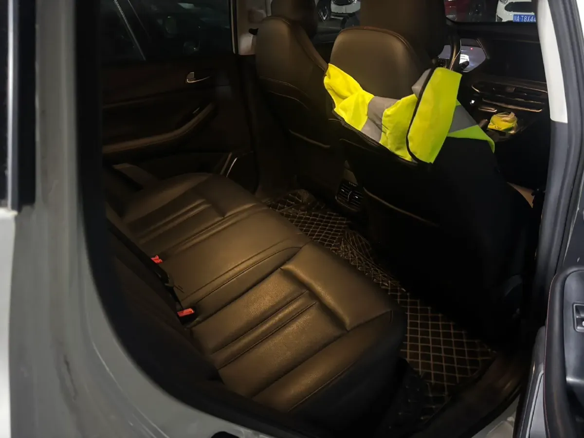 2020 GAC Trumpchi GS4 1.5T 169HP L4 6AT,autocango,china used car exporter,china ev exporter,chinese used car exporter,chinese used ev exporter