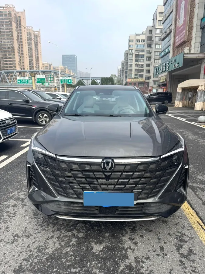 2025 ChangAn UNI-Z 1.5T 188HP L4 7DCT,autocango,china used car exporter,china ev exporter,chinese used car exporter,chinese used ev exporter