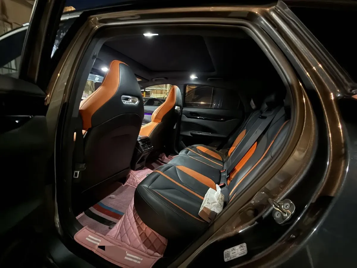 2024 ChangAn UNI-V 1.5T 188HP L4 7DCT,autocango,china used car exporter,china ev exporter,chinese used car exporter,chinese used ev exporter