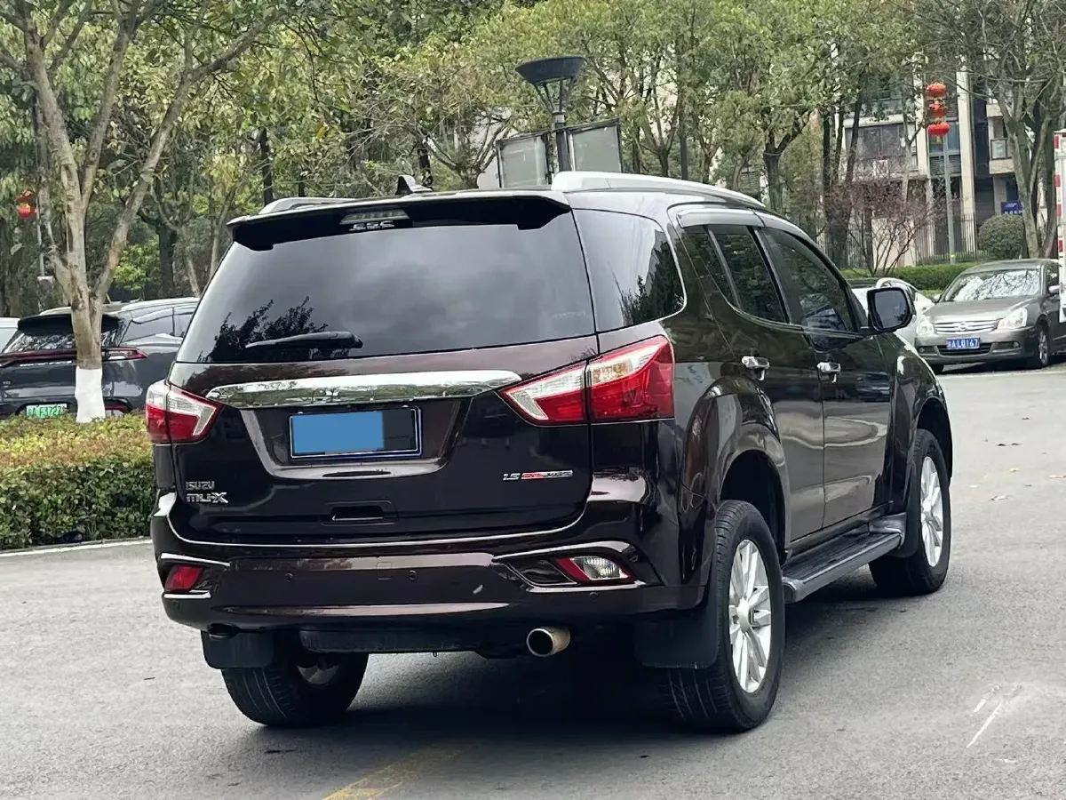 2018 Isuzu Mu-X 1.9T 163HP L4 6AT,autocango,china used car exporter,china ev exporter,chinese used car exporter,chinese used ev exporter