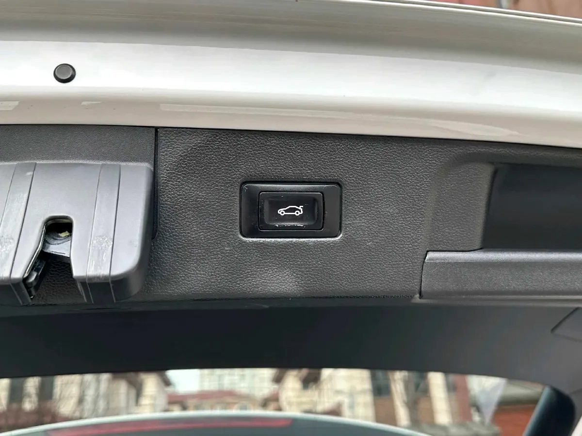 2020 Volkswagen Tayron 2.0T 186HP L4 7DCT,autocango,china used car exporter,china ev exporter,chinese used car exporter,chinese used ev exporter