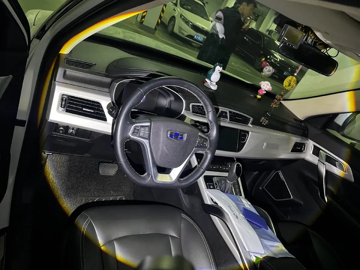 2018 Geely Azkarra 1.8T 184HP L4 6AT,autocango,china used car exporter,china ev exporter,chinese used car exporter,chinese used ev exporter