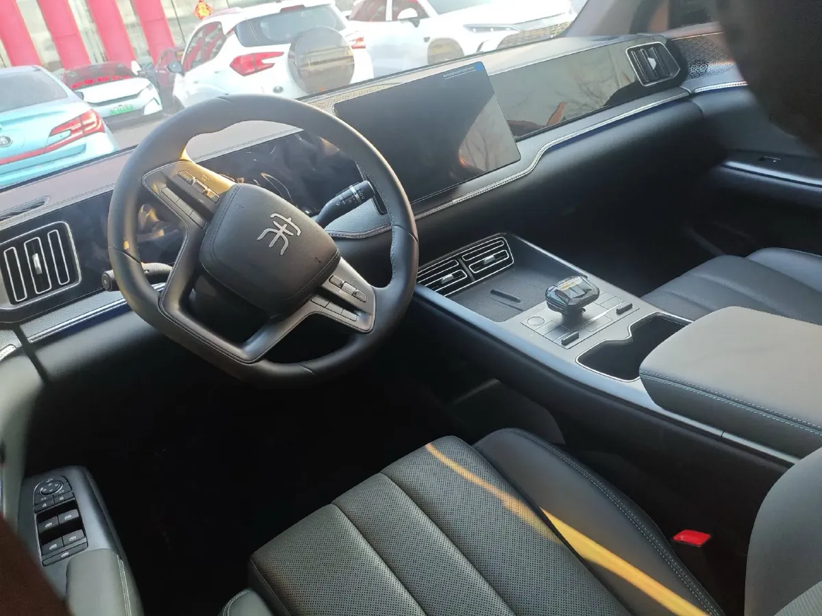 2025 BYD Song Pro 1.5L 101HP L4 E-CVT PHEV 18.3KWH,autocango,china used car exporter,china ev exporter,chinese used car exporter,chinese used ev exporter