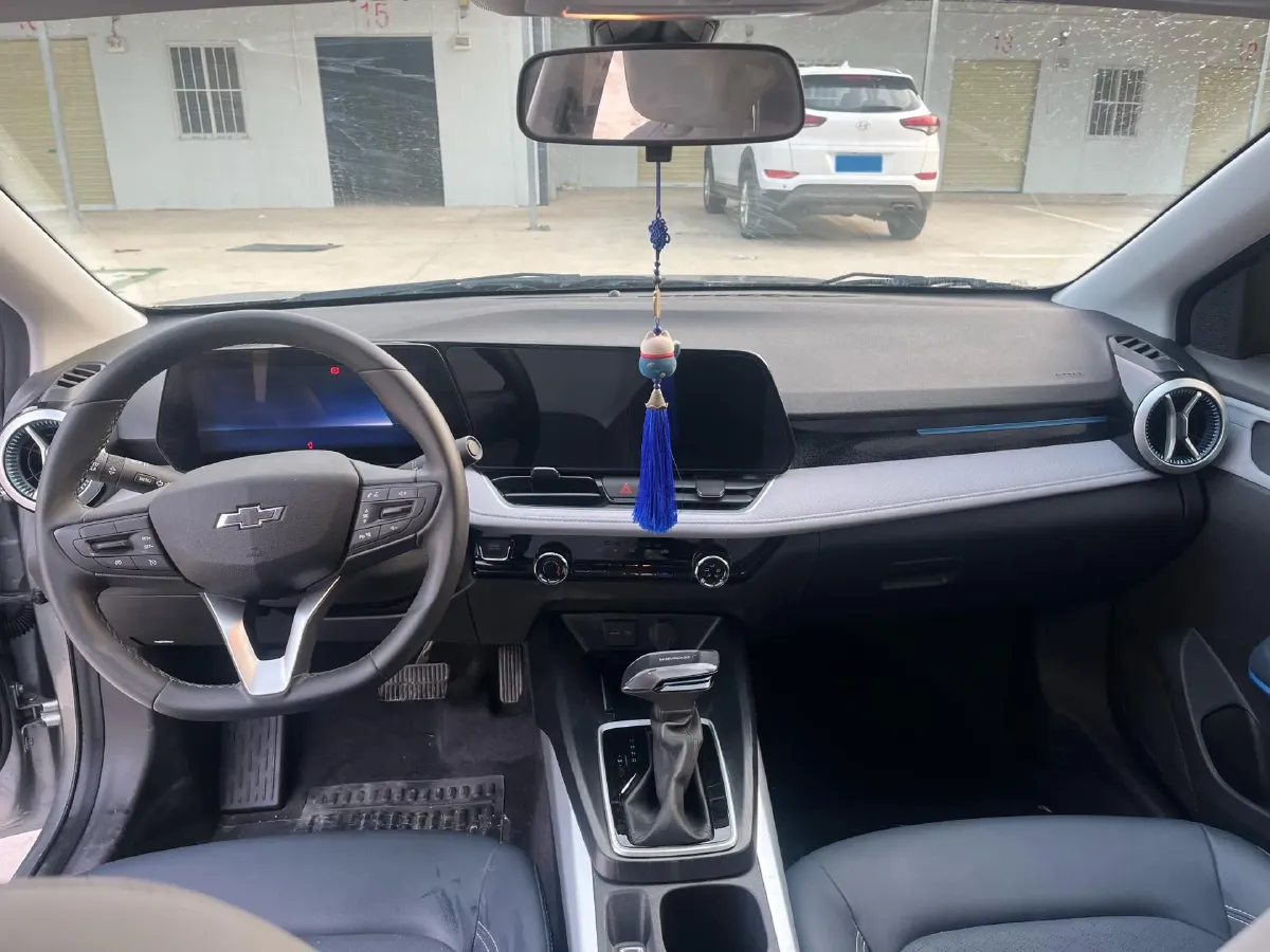 2023 Chevrolet Monza 1.5L 113HP L4 6DCT,autocango,china used car exporter,china ev exporter,chinese used car exporter,chinese used ev exporter
