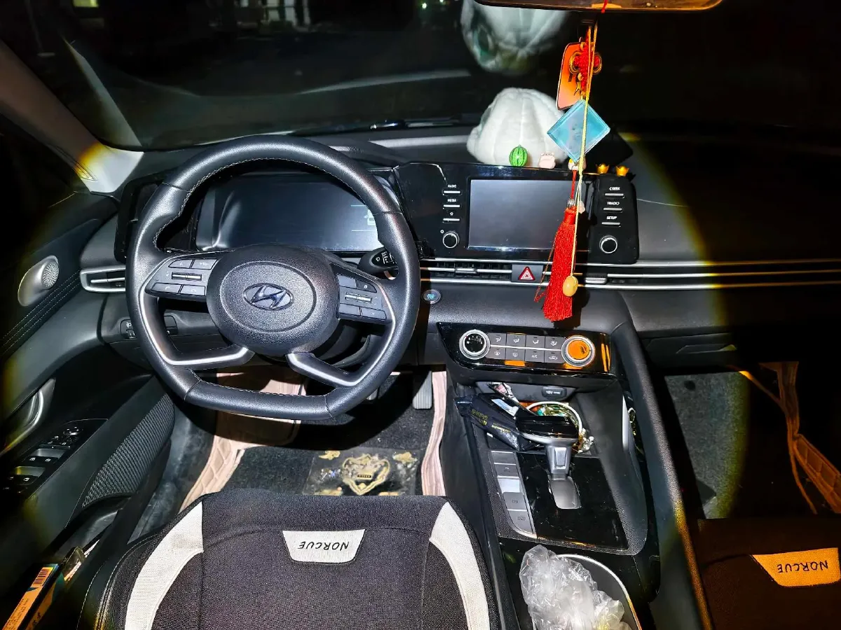 2022 Hyundai Elantra 1.5L 115HP L4 CVT,autocango,china used car exporter,china ev exporter,chinese used car exporter,chinese used ev exporter