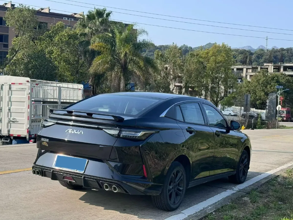 2023 DongFeng Aeolus YiXuan 1.5L 125HP L4 6DCT,autocango,china used car exporter,china ev exporter,chinese used car exporter,chinese used ev exporter