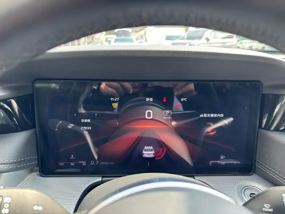 2024 HongQi H5 2.0T 224HP L4 8AT,autocango,china used car exporter,china ev exporter,chinese used car exporter,chinese used ev exporter