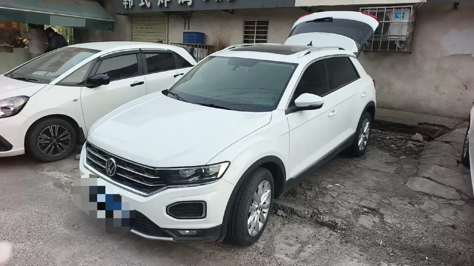 2021 Volkswagen T-Roc 1.4T 150HP L4 7DCT,autocango,china used car exporter,china ev exporter,chinese used car exporter,chinese used ev exporter