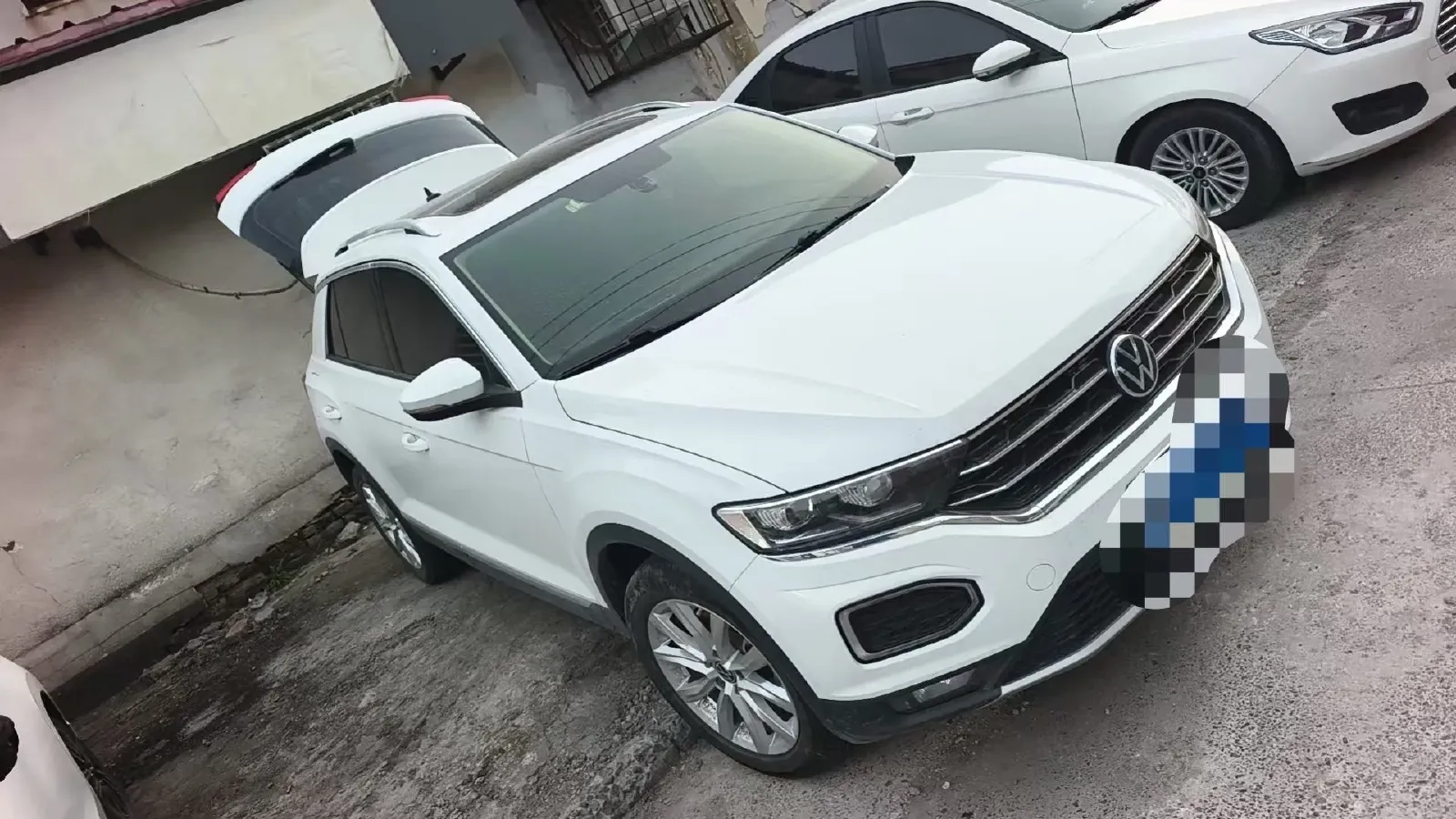 2021 Volkswagen T-Roc 1.4T 150HP L4 7DCT,autocango,china used car exporter,china ev exporter,chinese used car exporter,chinese used ev exporter