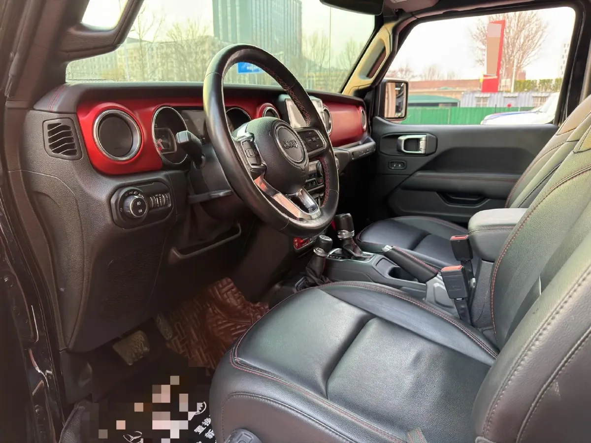 2021 Jeep Wrangler 2.0T 266HP L4 8AT,autocango,china used car exporter,china ev exporter,chinese used car exporter,chinese used ev exporter