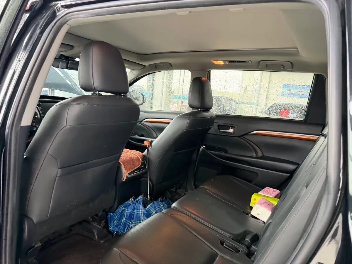 2018 Toyota Highlander 2.0T 220HP L4 6AT,autocango,china used car exporter,china ev exporter,chinese used car exporter,chinese used ev exporter