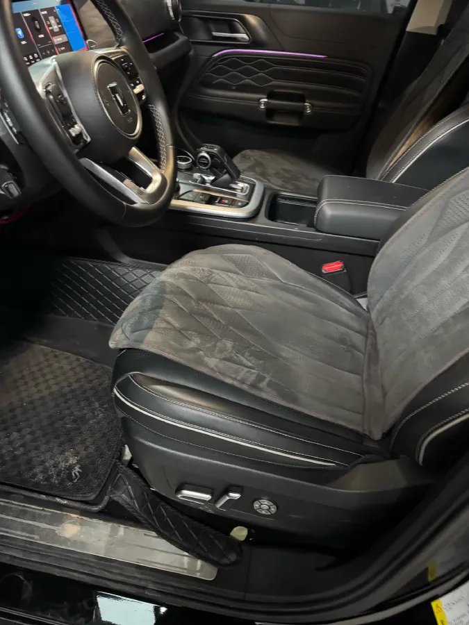 2023 Tank 300 2.0T 227HP L4 8AT,autocango,china used car exporter,china ev exporter,chinese used car exporter,chinese used ev exporter