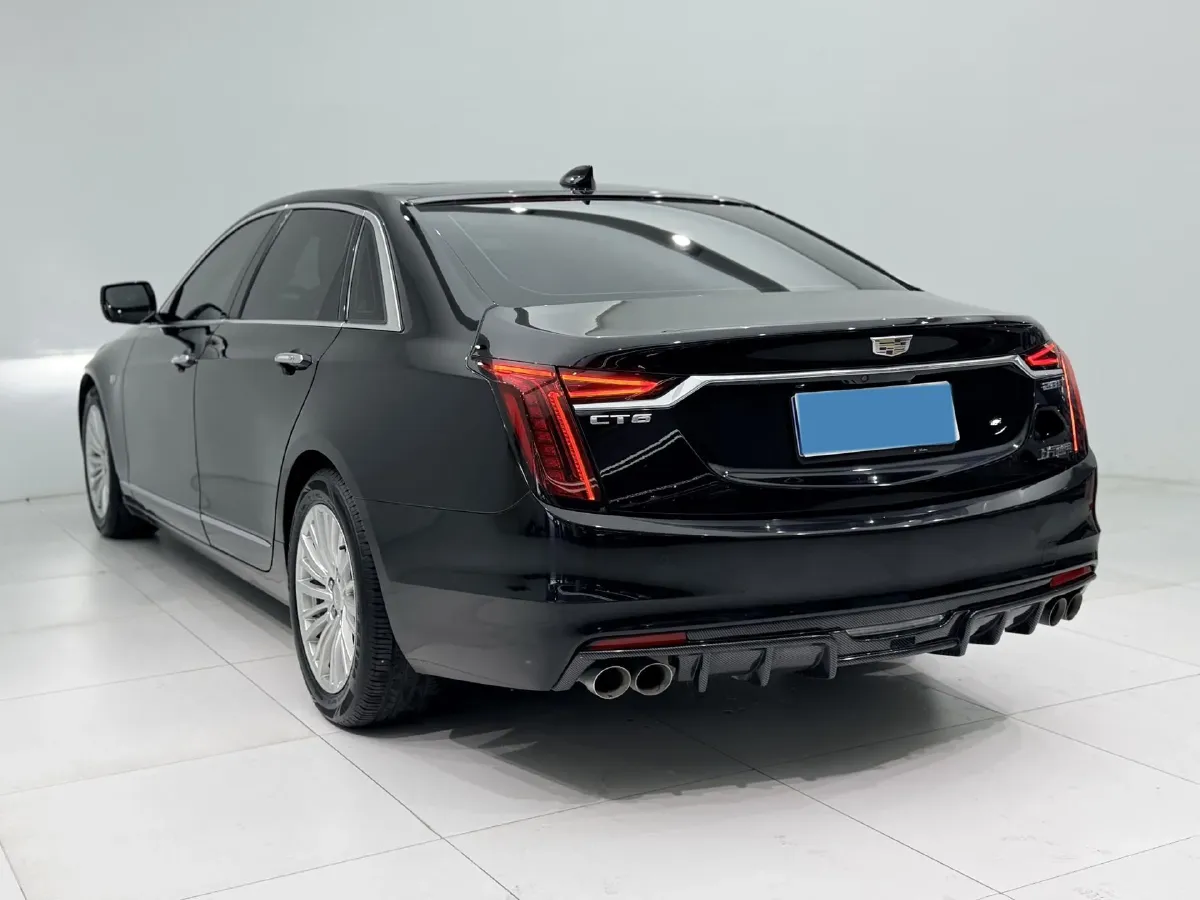 2022 Cadillac CT6 2.0T 237HP L4 10AT,autocango,china used car exporter,china ev exporter,chinese used car exporter,chinese used ev exporter