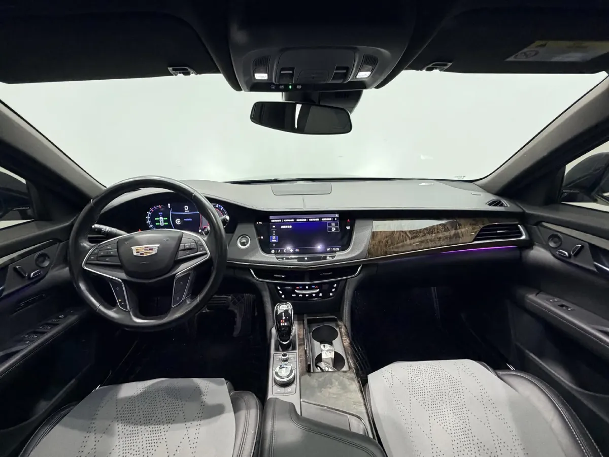 2022 Cadillac CT6 2.0T 237HP L4 10AT,autocango,china used car exporter,china ev exporter,chinese used car exporter,chinese used ev exporter