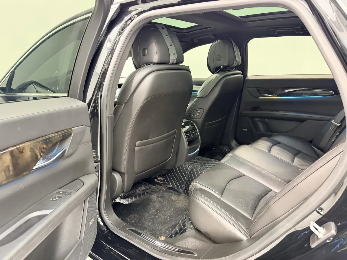 2022 Cadillac CT6 2.0T 237HP L4 10AT,autocango,china used car exporter,china ev exporter,chinese used car exporter,chinese used ev exporter