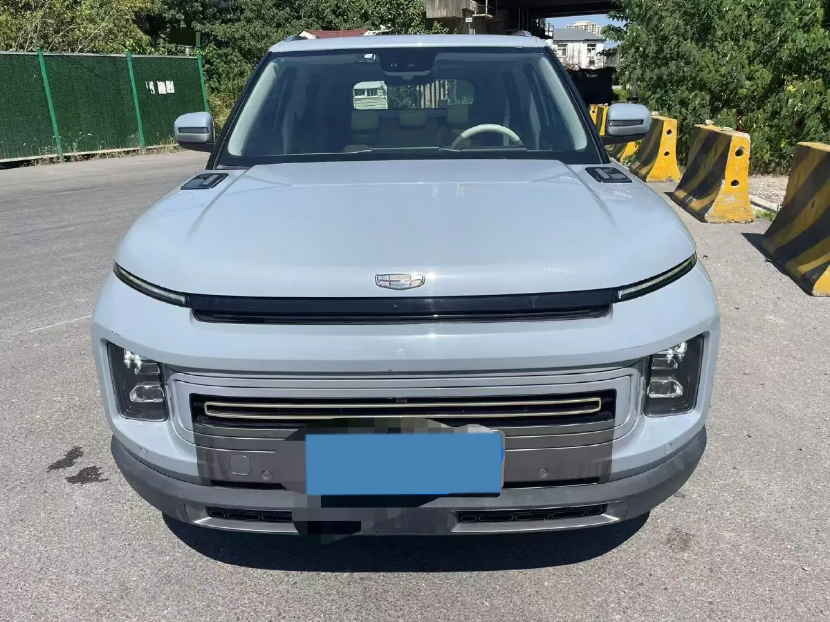 2020 Geely ICON 1.5T 177HP L3 7DCT,autocango,china used car exporter,china ev exporter,chinese used car exporter,chinese used ev exporter