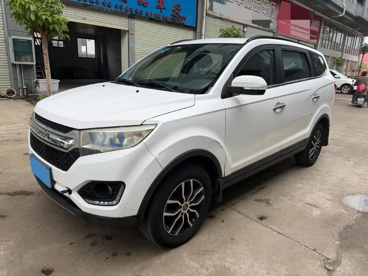 2016 LiFan MaiWei 1.5L 109HP L4 5MT,autocango,china used car exporter,china ev exporter,chinese used car exporter,chinese used ev exporter