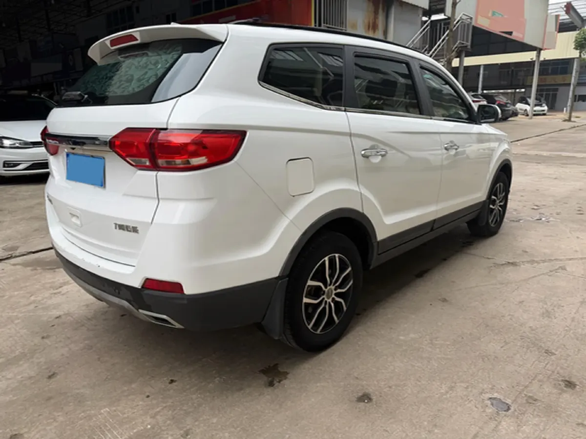 2016 LiFan MaiWei 1.5L 109HP L4 5MT,autocango,china used car exporter,china ev exporter,chinese used car exporter,chinese used ev exporter