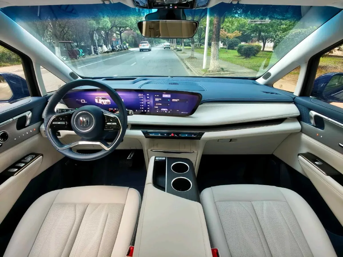 2024 Buick GL8 1.5T 180HP L4 2DHT PHEV 24.4KWH,autocango,china used car exporter,china ev exporter,chinese used car exporter,chinese used ev exporter