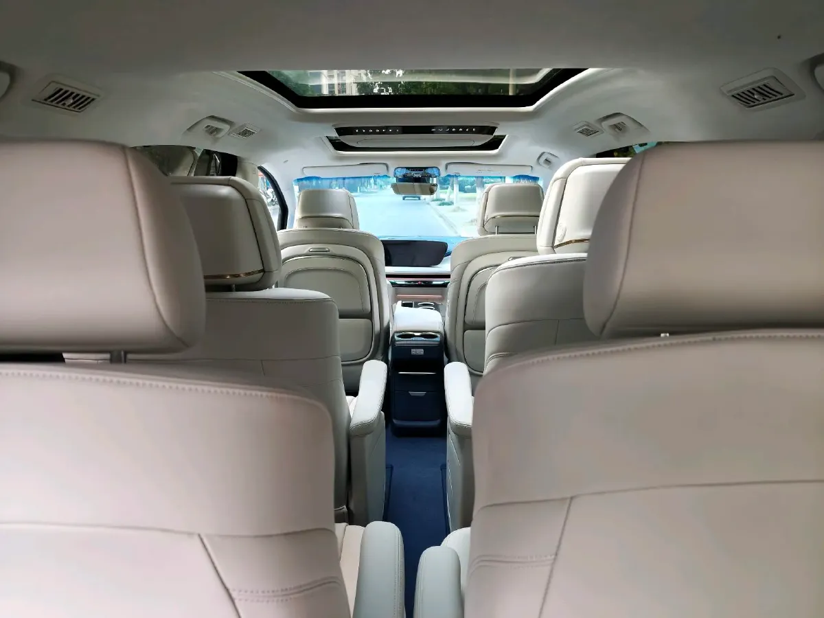 2024 Buick GL8 1.5T 180HP L4 2DHT PHEV 24.4KWH,autocango,china used car exporter,china ev exporter,chinese used car exporter,chinese used ev exporter