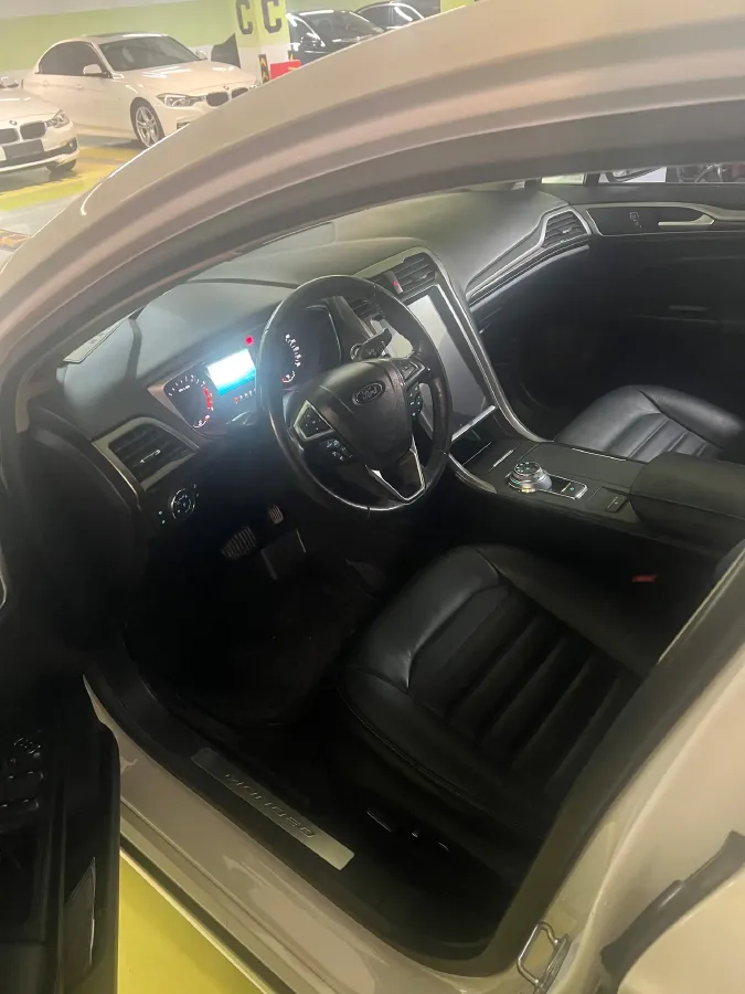 2017 Ford Mondeo 1.5T 181HP L4 6AT,autocango,china used car exporter,china ev exporter,chinese used car exporter,chinese used ev exporter