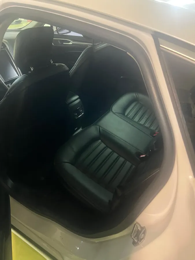 2017 Ford Mondeo 1.5T 181HP L4 6AT,autocango,china used car exporter,china ev exporter,chinese used car exporter,chinese used ev exporter