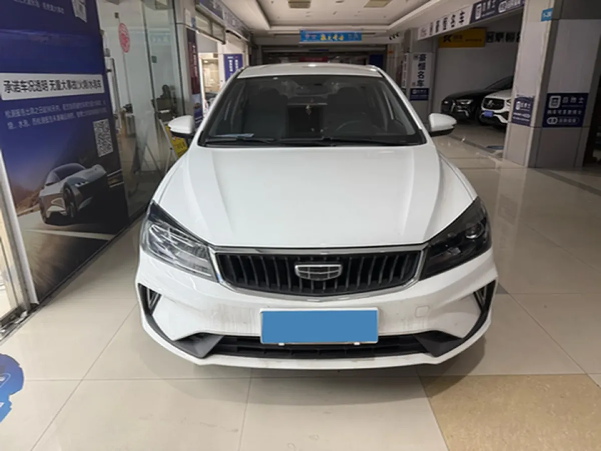 2021 BaoJun 530 1.5T 147HP L4 CVT,autocango,china used car exporter,china ev exporter,chinese used car exporter,chinese used ev exporter