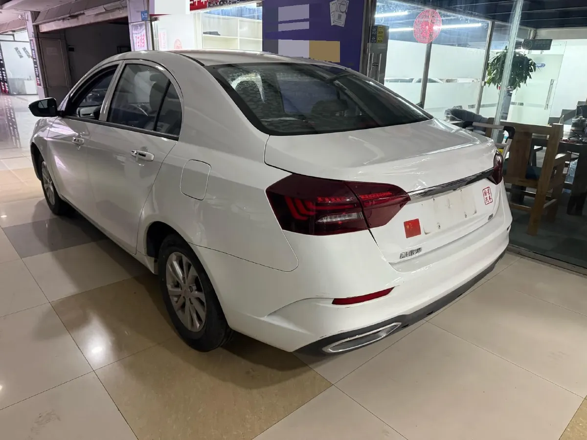 2021 BaoJun 530 1.5T 147HP L4 CVT,autocango,china used car exporter,china ev exporter,chinese used car exporter,chinese used ev exporter