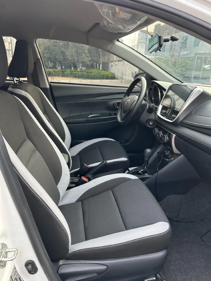 2021 Toyota Yaris L 1.5L 112HP L4 CVT,autocango,china used car exporter,china ev exporter,chinese used car exporter,chinese used ev exporter