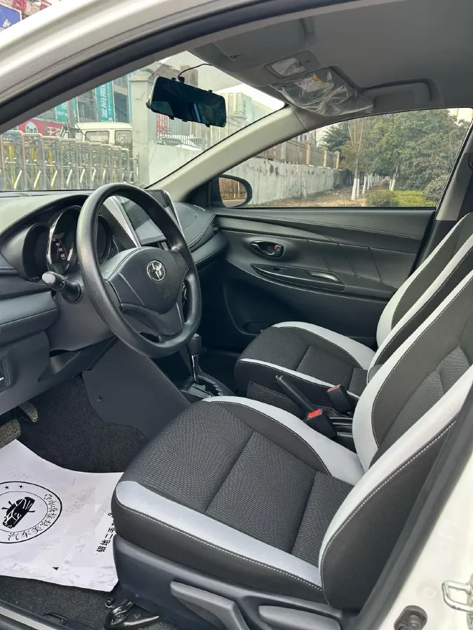 2021 Toyota Yaris L 1.5L 112HP L4 CVT,autocango,china used car exporter,china ev exporter,chinese used car exporter,chinese used ev exporter