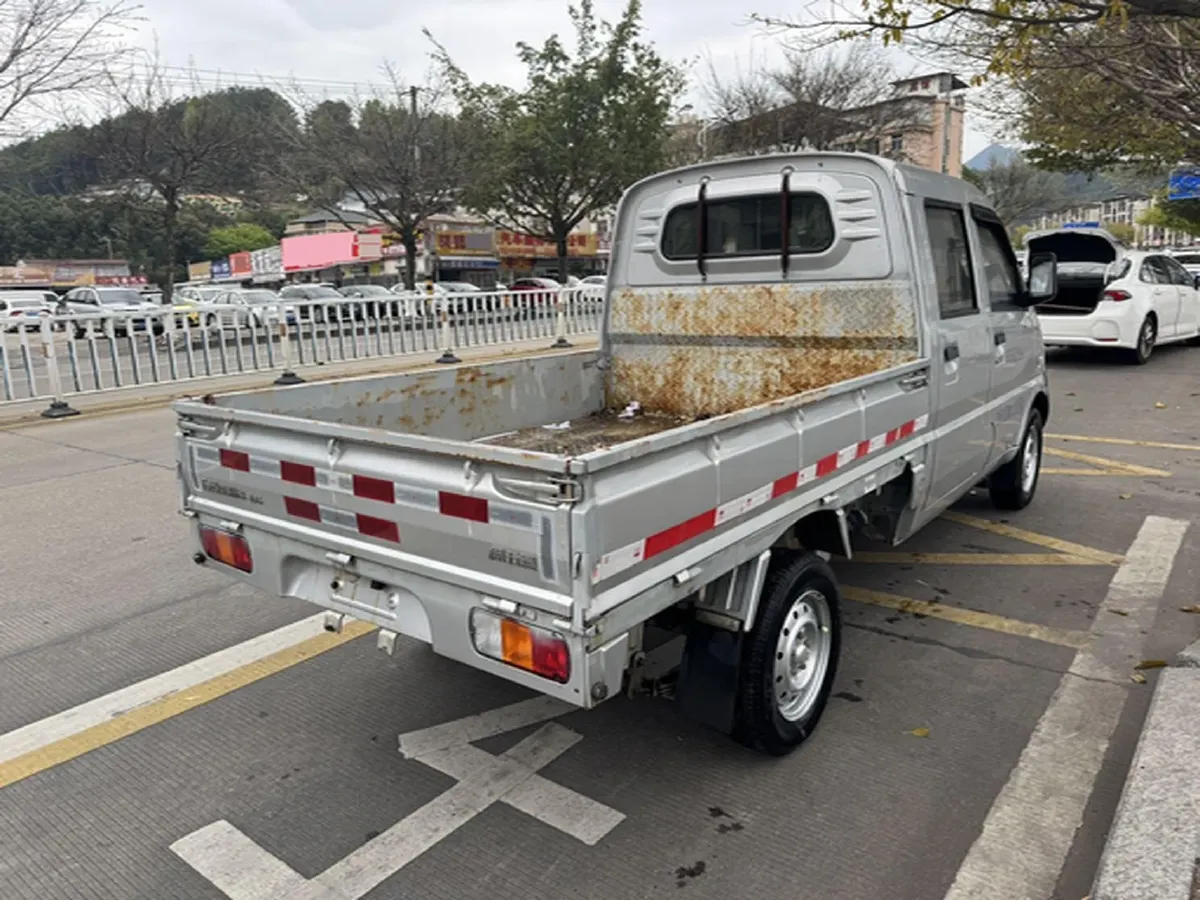 2015 HaiMa M3 1.5L 112HP L4 5MT,autocango,china used car exporter,china ev exporter,chinese used car exporter,chinese used ev exporter