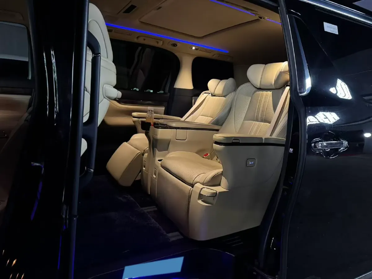 2021 Toyota Vellfire 2.5L 117HP L4 E-CVT Hybrid,autocango,china used car exporter,china ev exporter,chinese used car exporter,chinese used ev exporter