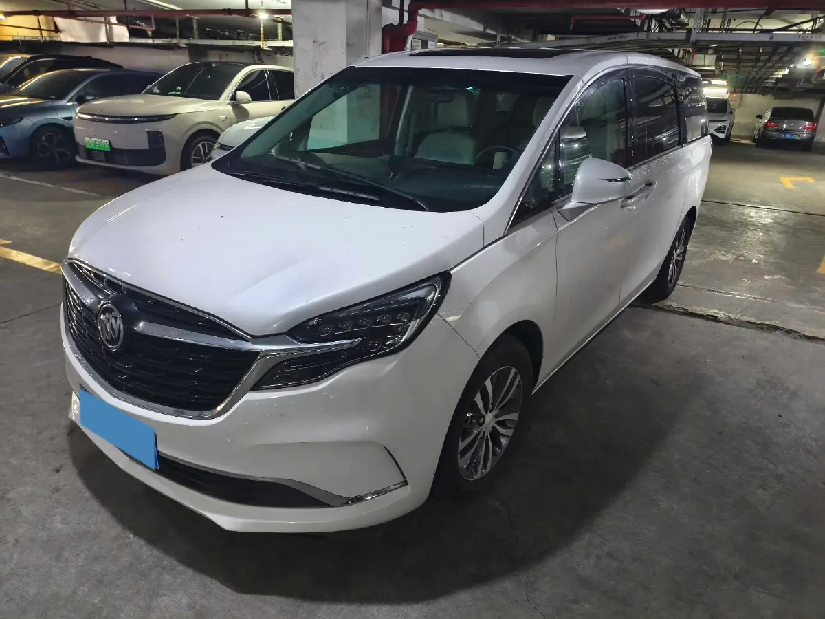 2022 Buick GL8 2.0T 237HP L4 9AT,autocango,china used car exporter,china ev exporter,chinese used car exporter,chinese used ev exporter