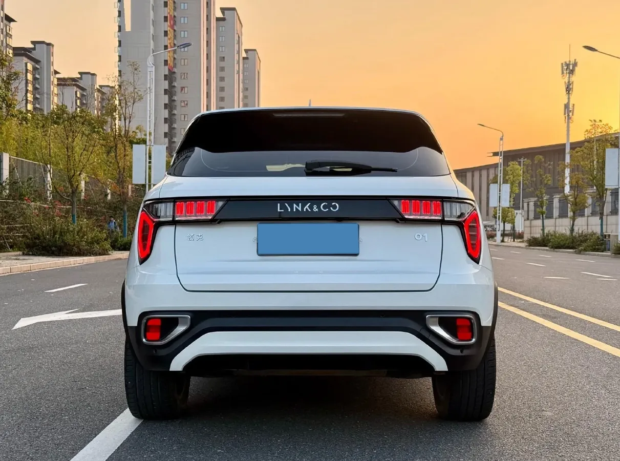 2020 LYNK&CO 01 2.0T 190HP L4 6AT,autocango,china used car exporter,china ev exporter,chinese used car exporter,chinese used ev exporter