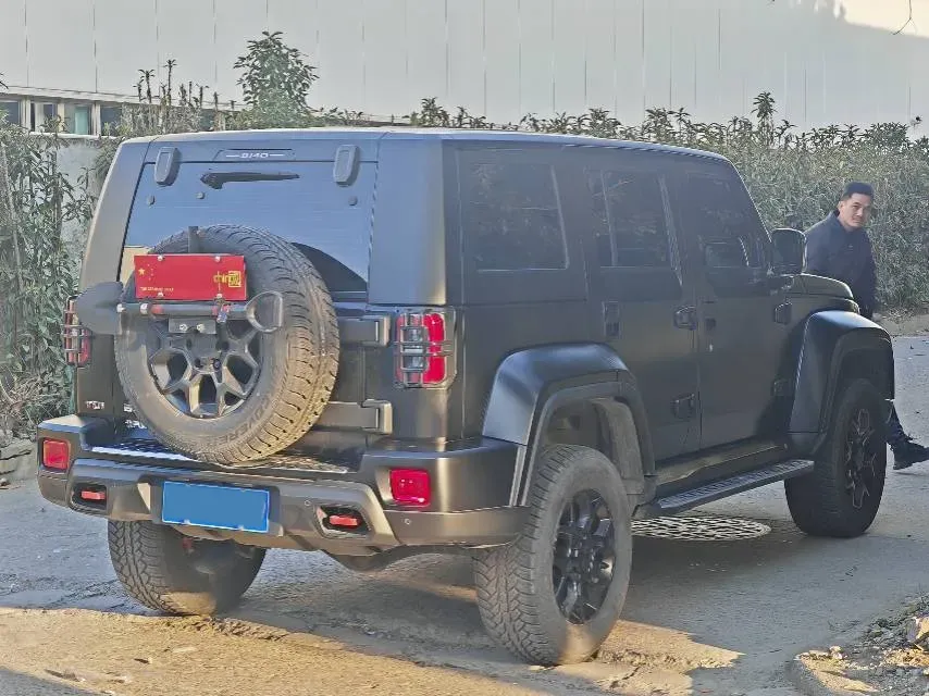 2023 Beijing BJ40 2.0T 163HP L4 8AT,autocango,china used car exporter,china ev exporter,chinese used car exporter,chinese used ev exporter