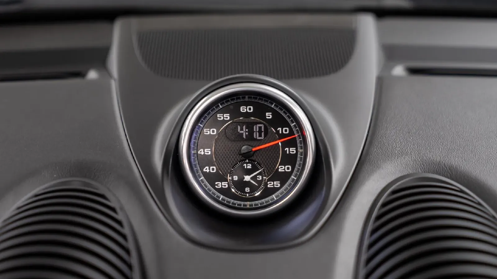 2023 Porsche 718 2.0T 250HP H4 7DCT,autocango,china used car exporter,china ev exporter,chinese used car exporter,chinese used ev exporter