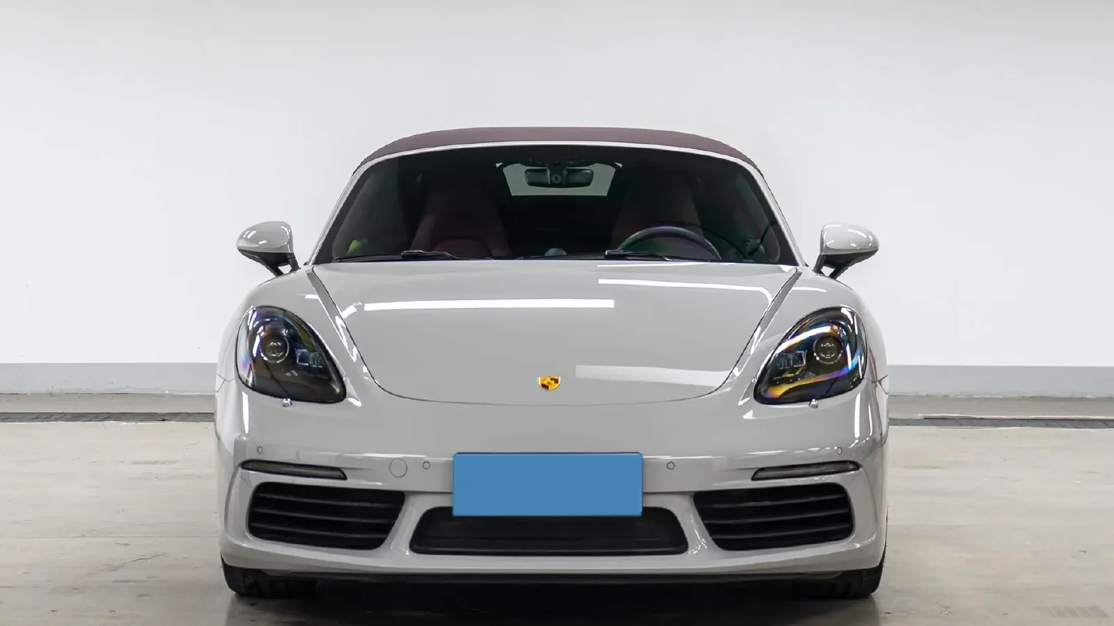 2023 Porsche 718 2.0T 250HP H4 7DCT,autocango,china used car exporter,china ev exporter,chinese used car exporter,chinese used ev exporter