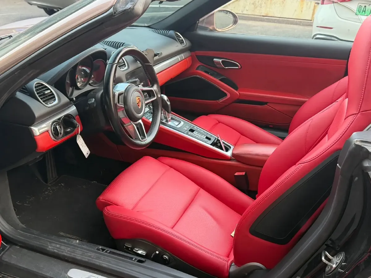 2020 Porsche 718 2.0T 250HP H4 7DCT,autocango,china used car exporter,china ev exporter,chinese used car exporter,chinese used ev exporter