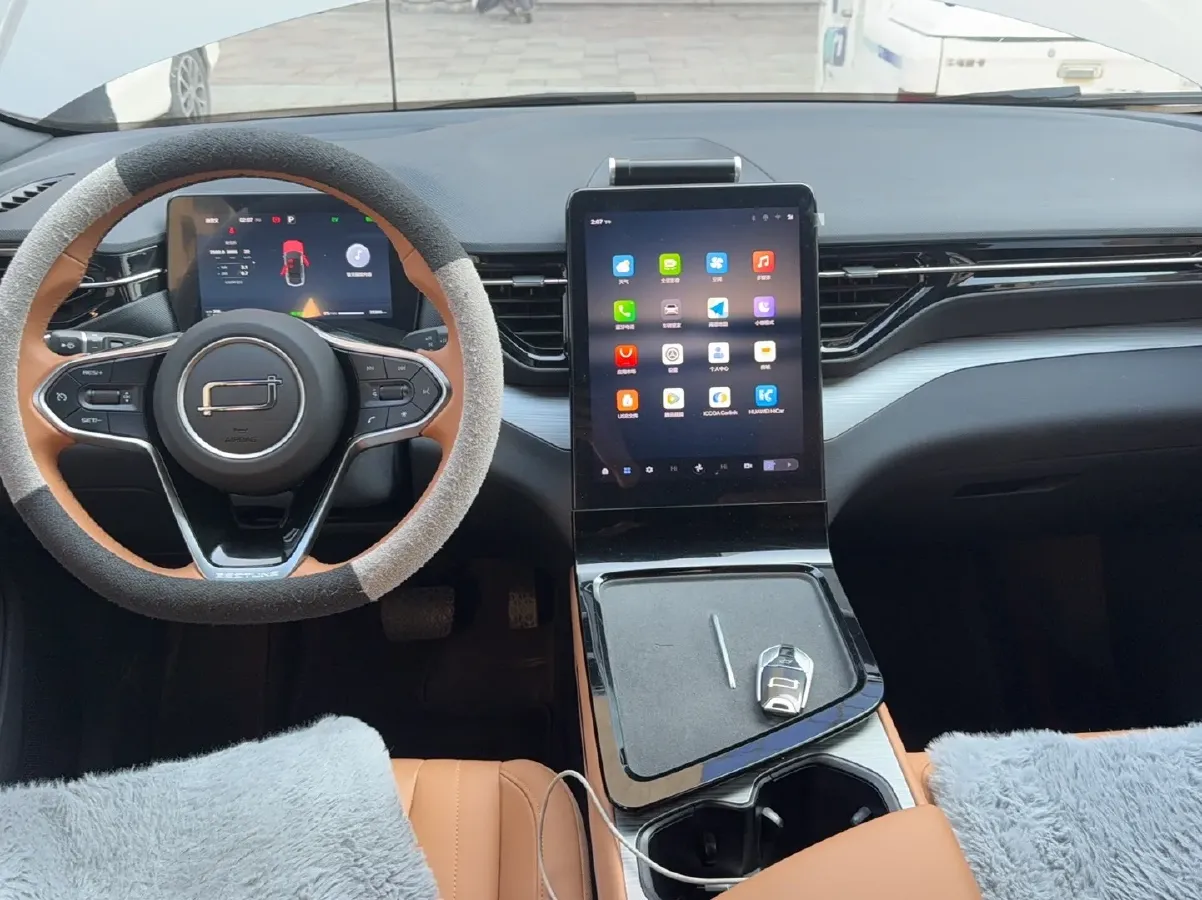 2025 Bestune YueYi 07 1.5T 150HP L4 1DHT PHEV,autocango,china used car exporter,china ev exporter,chinese used car exporter,chinese used ev exporter