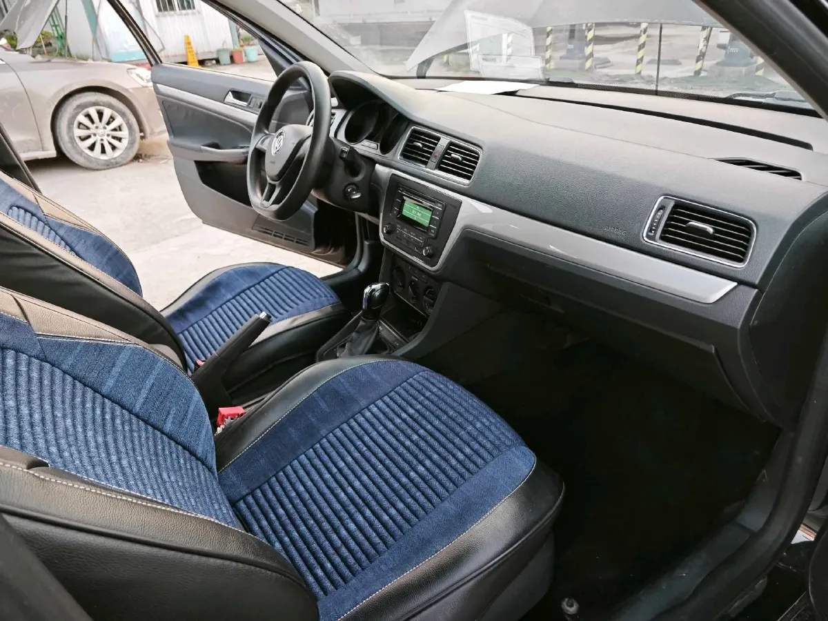 2017 Volkswagen Lavida 1.6L 110HP L4 6AT,autocango,china used car exporter,china ev exporter,chinese used car exporter,chinese used ev exporter