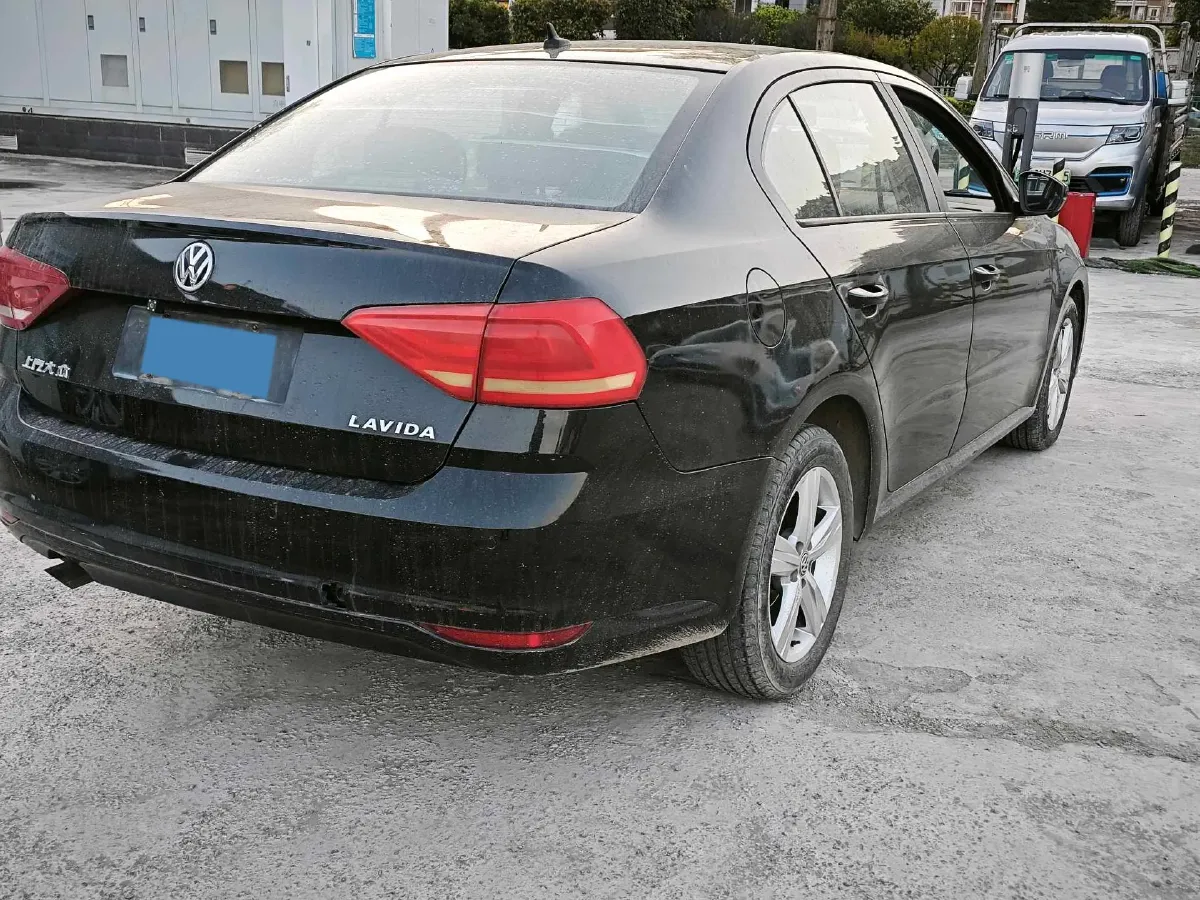 2017 Volkswagen Lavida 1.6L 110HP L4 6AT,autocango,china used car exporter,china ev exporter,chinese used car exporter,chinese used ev exporter