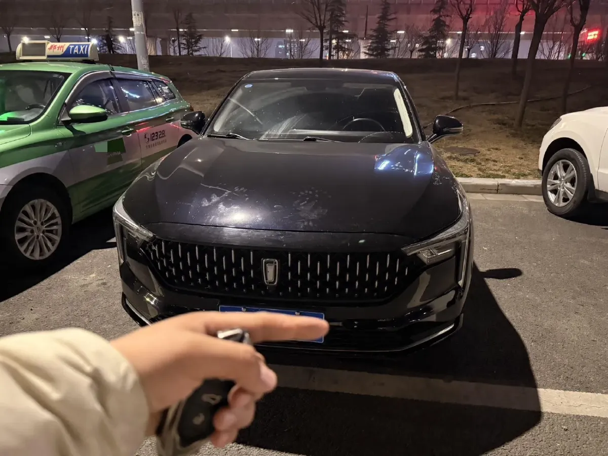 2023 Bestune B70 1.5T 169HP L4 7DCT,autocango,china used car exporter,china ev exporter,chinese used car exporter,chinese used ev exporter