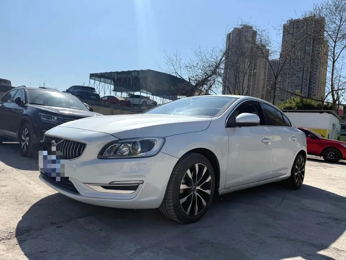 2019 Volkswagen Passat 1.4T 150HP L4 6DCT PHEV 12.1KWH,autocango,china used car exporter,china ev exporter,chinese used car exporter,chinese used ev exporter