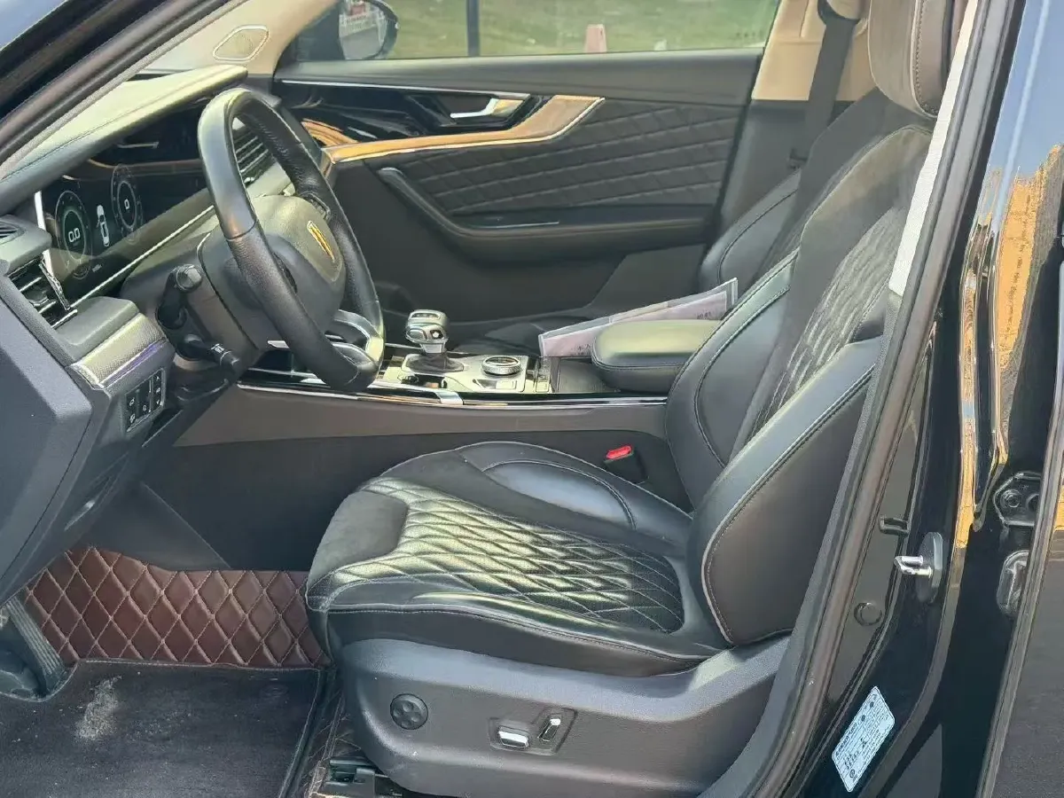 2019 HongQi HS5 2.0T 224HP L4 6AT,autocango,china used car exporter,china ev exporter,chinese used car exporter,chinese used ev exporter