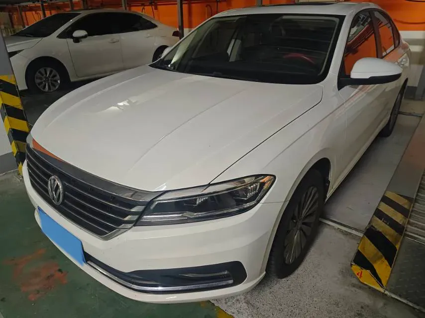 2018 Skoda Karoq 1.4T 150HP L4 7DCT,autocango,china used car exporter,china ev exporter,chinese used car exporter,chinese used ev exporter